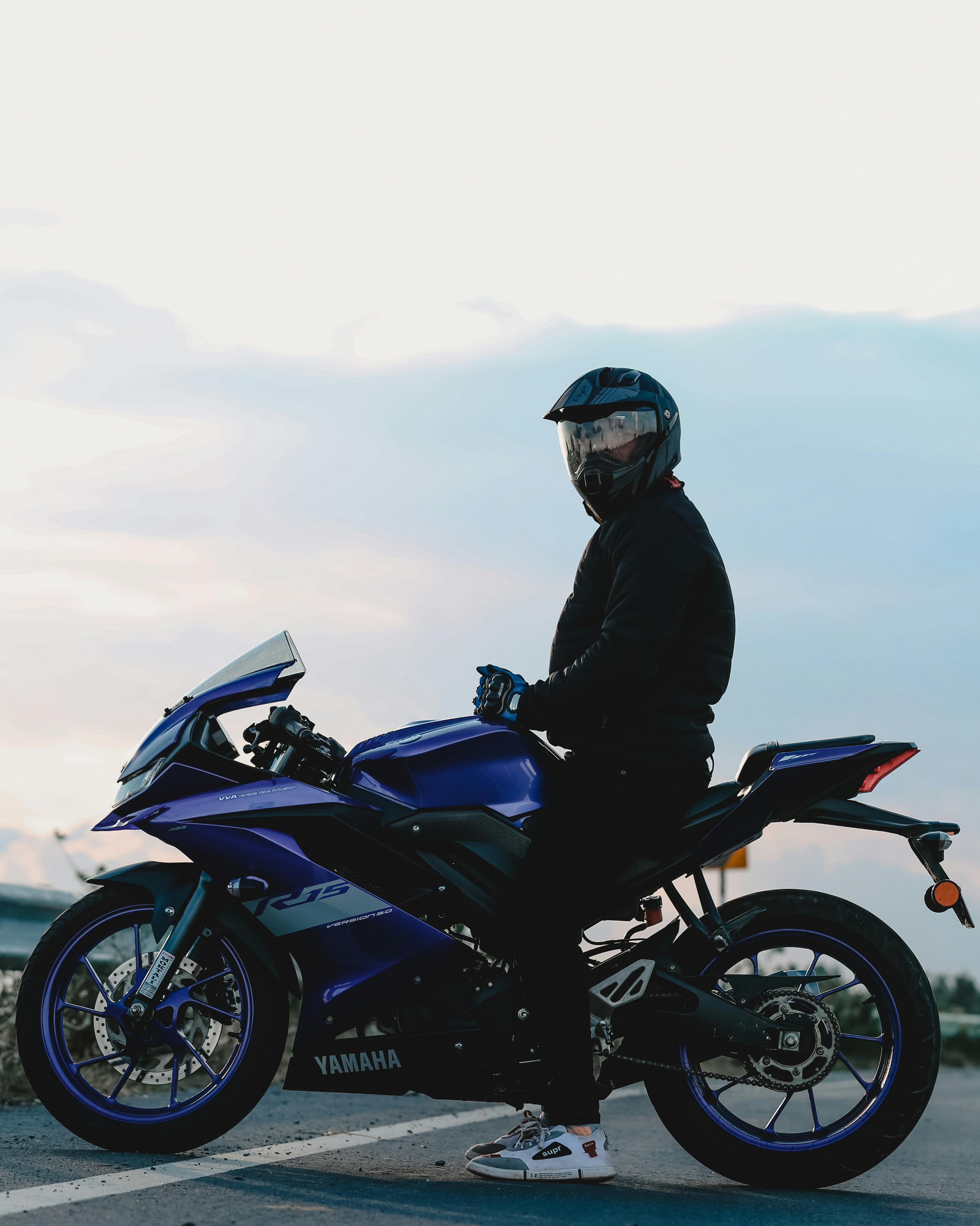 Tot ce ai nevoie pentru a te pregăti pentru noul sezon moto 2025